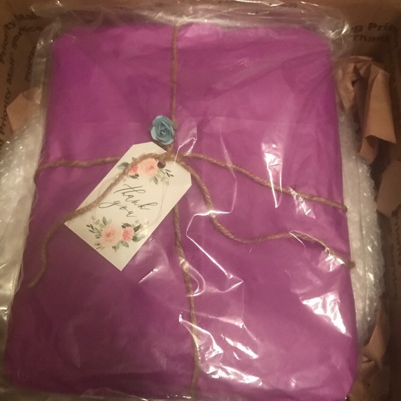 🌸 Packed with love 💕 - Picture 4 of 13